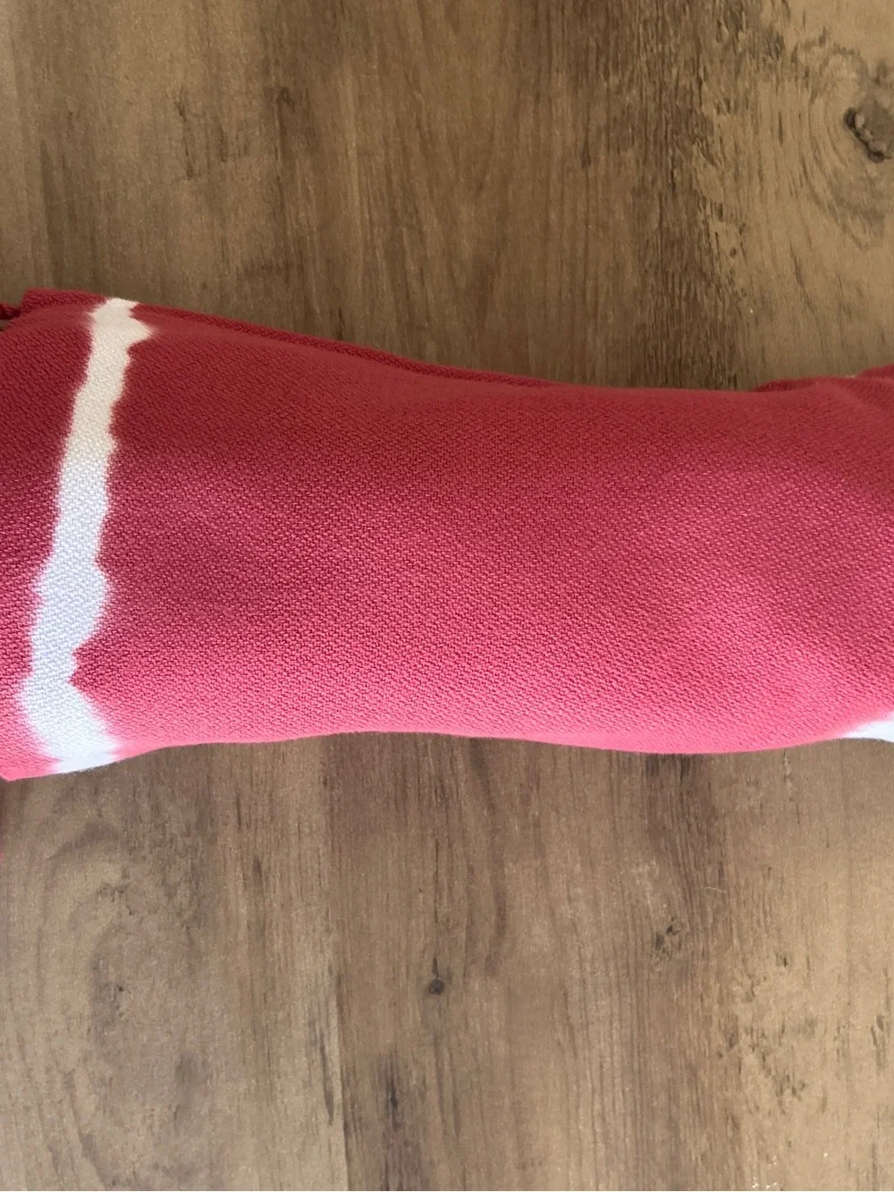 Festival Travel Towel Tie Dye Burgundy Red White 36 x 65 NEW